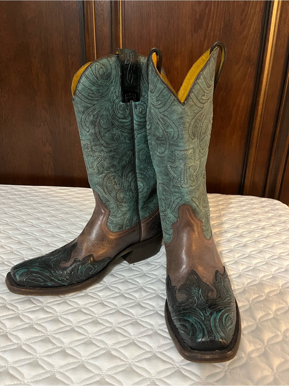 Tin Haul “My Blue Heaven” Handmade Leather Boots